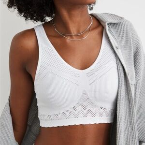 Aerie Superchill Seamless Bra Top 🤍